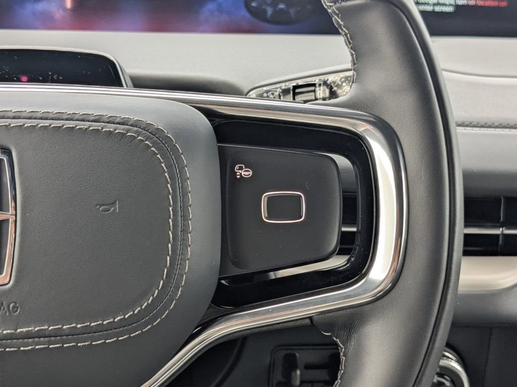 New 2026 Lincoln Navigator Reserve w/ Jet Appearance Package image 30