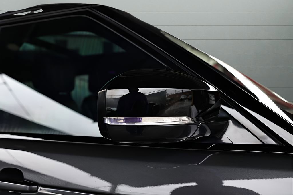 Used 2021 Land Rover Range Rover P525 Westminster Edition image 12