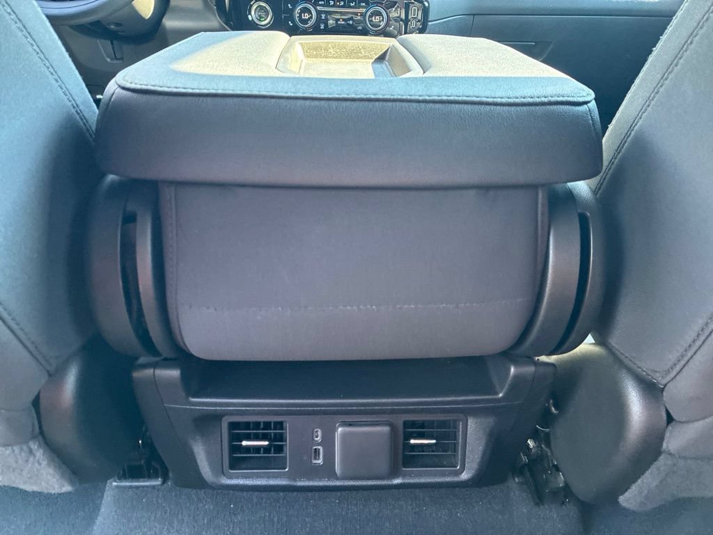 Used 2023 Chevrolet Silverado 1500 LT AWD/4WD image 21