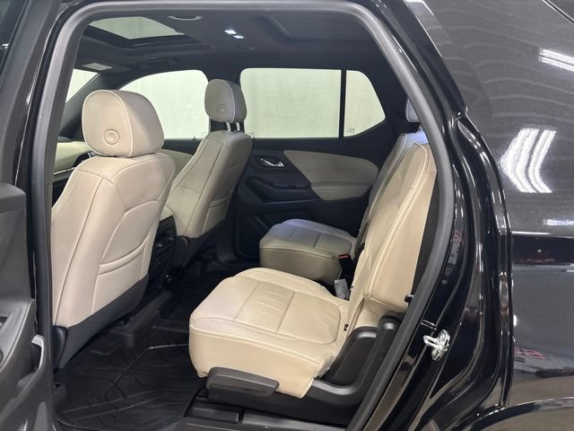 Used 2022 Chevrolet Traverse Premier AWD/4WD image 20