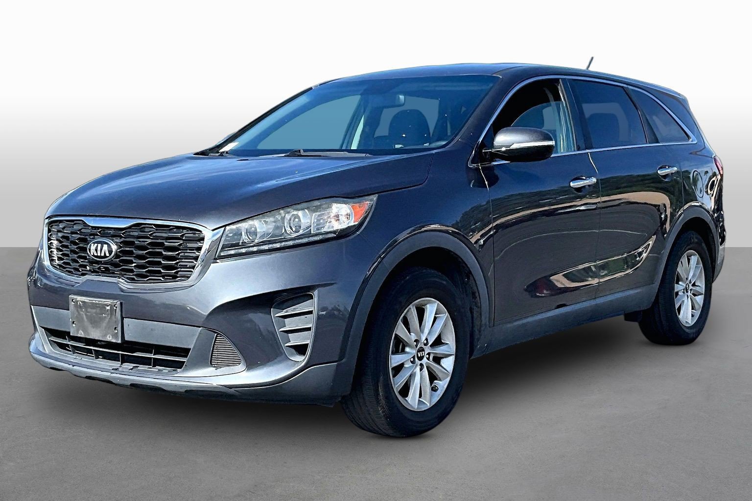 Used 2019 Kia Sorento FWD image 1