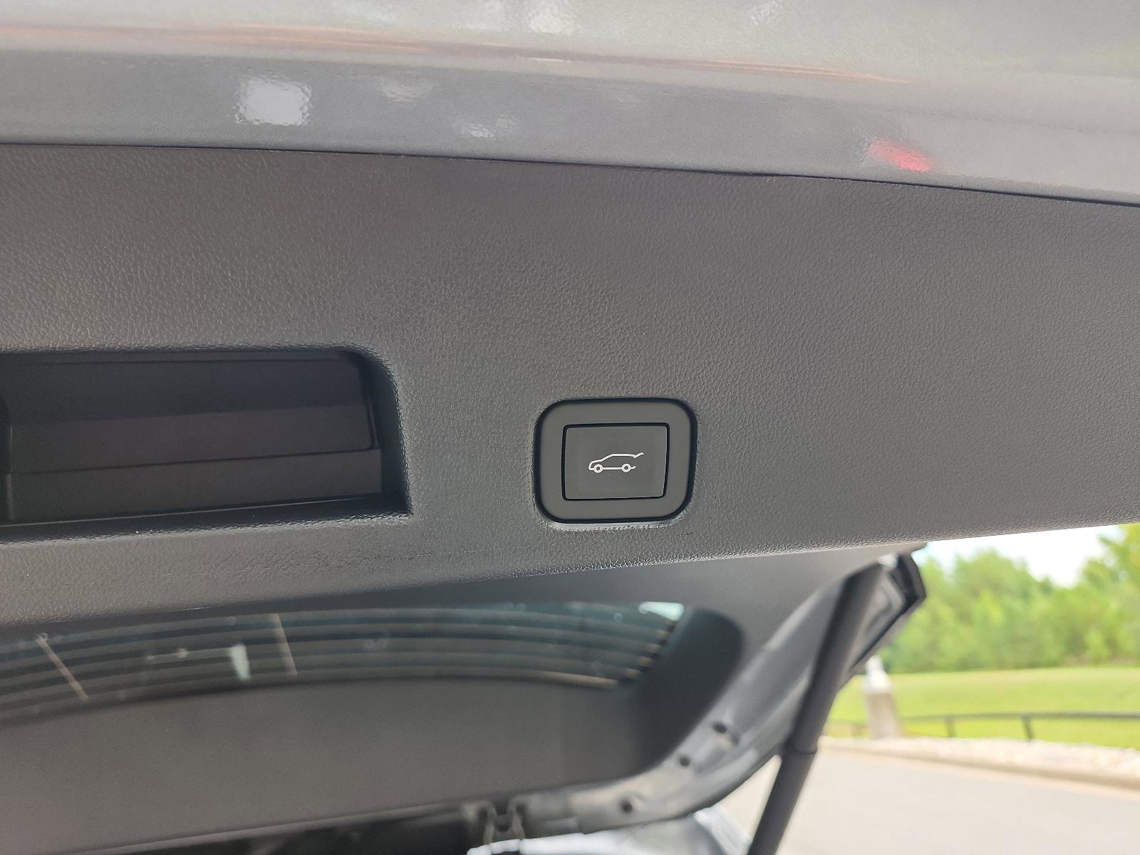 New 2026 Buick Enclave Preferred w/ Power Package image 8