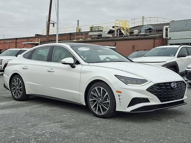 Certified 2023 Hyundai Sonata Limited w/ Cargo Package image 3