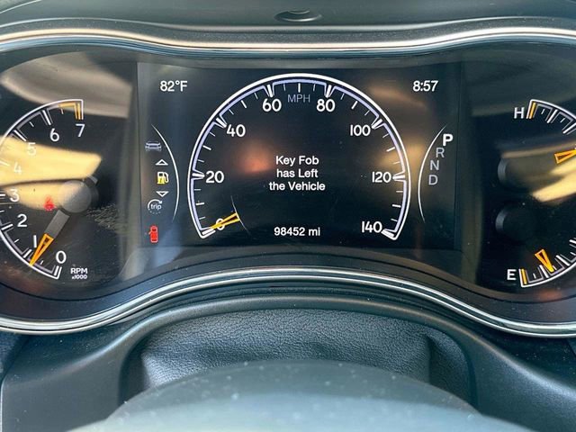 Used 2021 Jeep Grand Cherokee Limited image 31