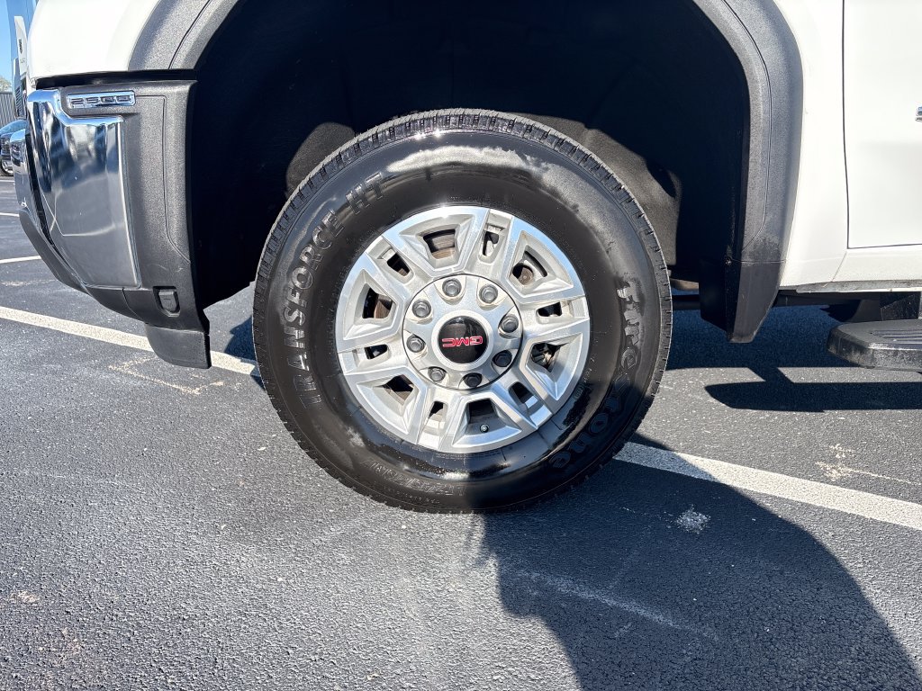 Used 2025 GMC Sierra 2500 Pro AWD/4WD image 10