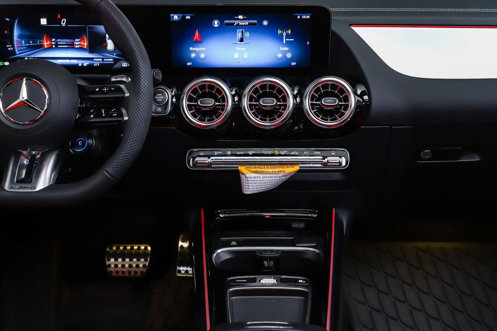 New 2026 Mercedes-Benz GLA 35 AMG 4MATIC image 15