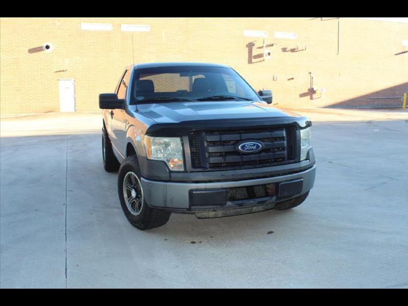 Used 2010 Ford F150 2WD Regular Cab image 1