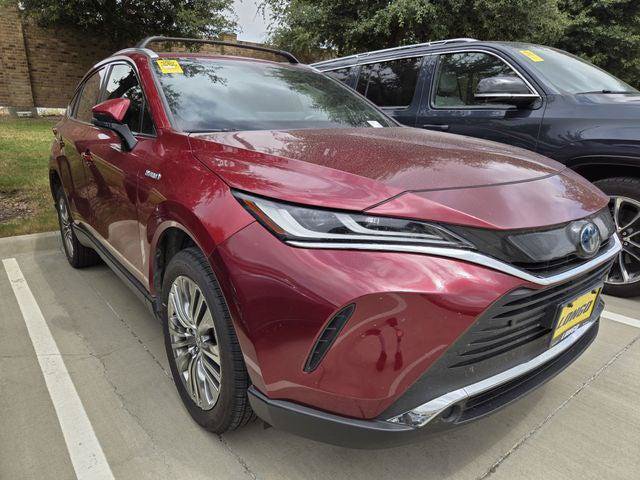 Certified 2021 Toyota Venza XLE w/ Softex Package AWD/4WD image 1