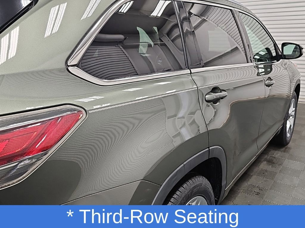 Used 2016 Toyota Highlander Limited FWD image 10