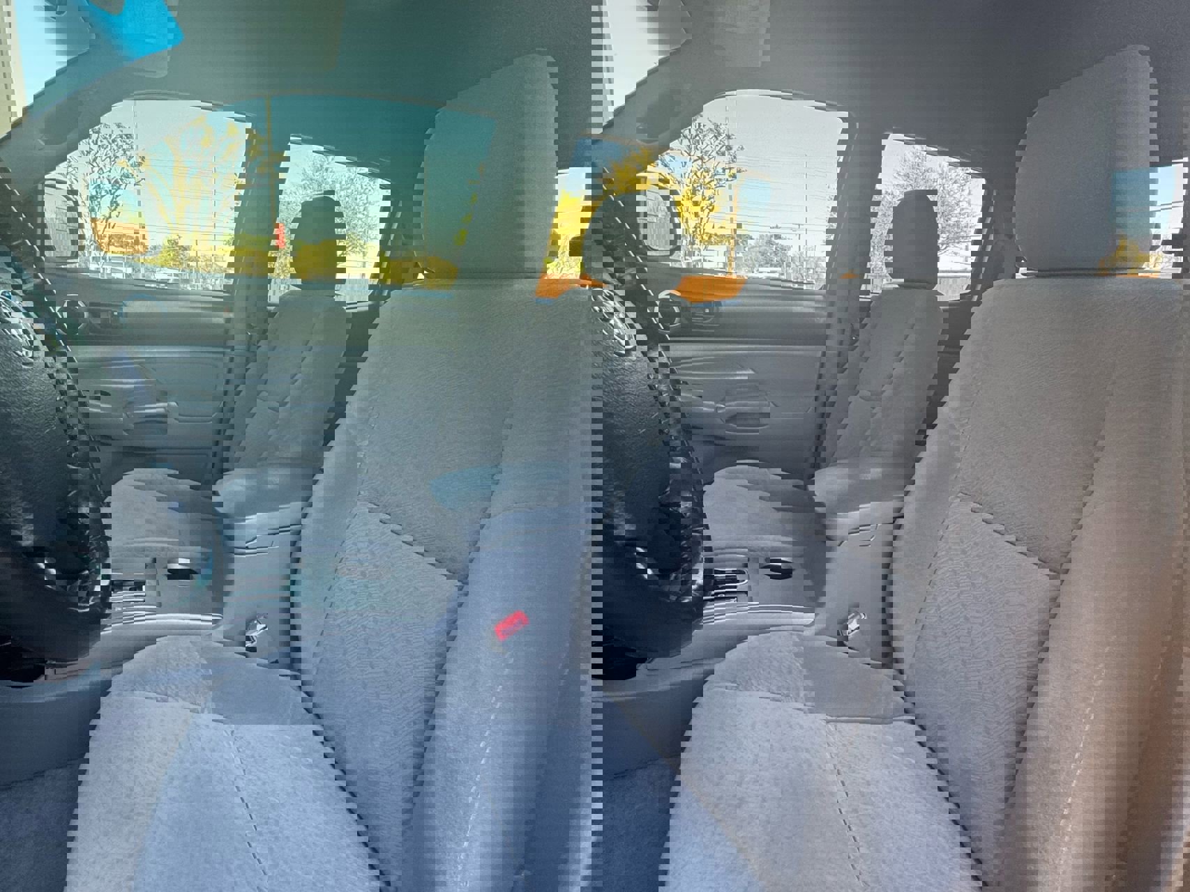 Used 2005 Toyota Tacoma Base V6 image 17