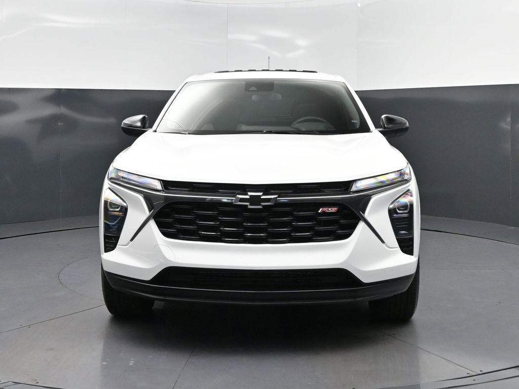 Used 2025 Chevrolet Trax RS w/ Sunroof Package image 10