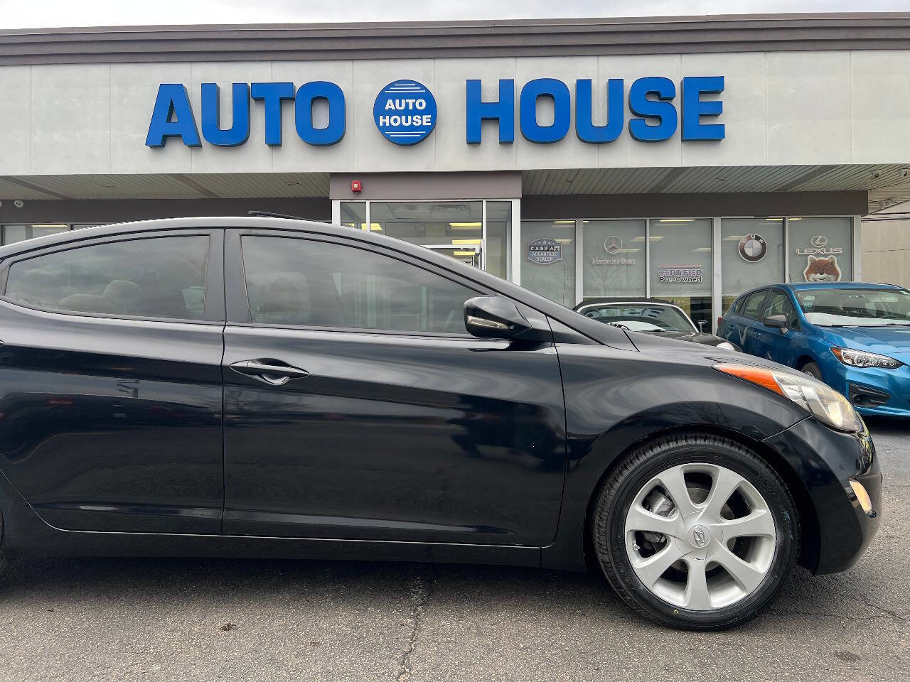 Used 2012 Hyundai Elantra Limited FWD image 40