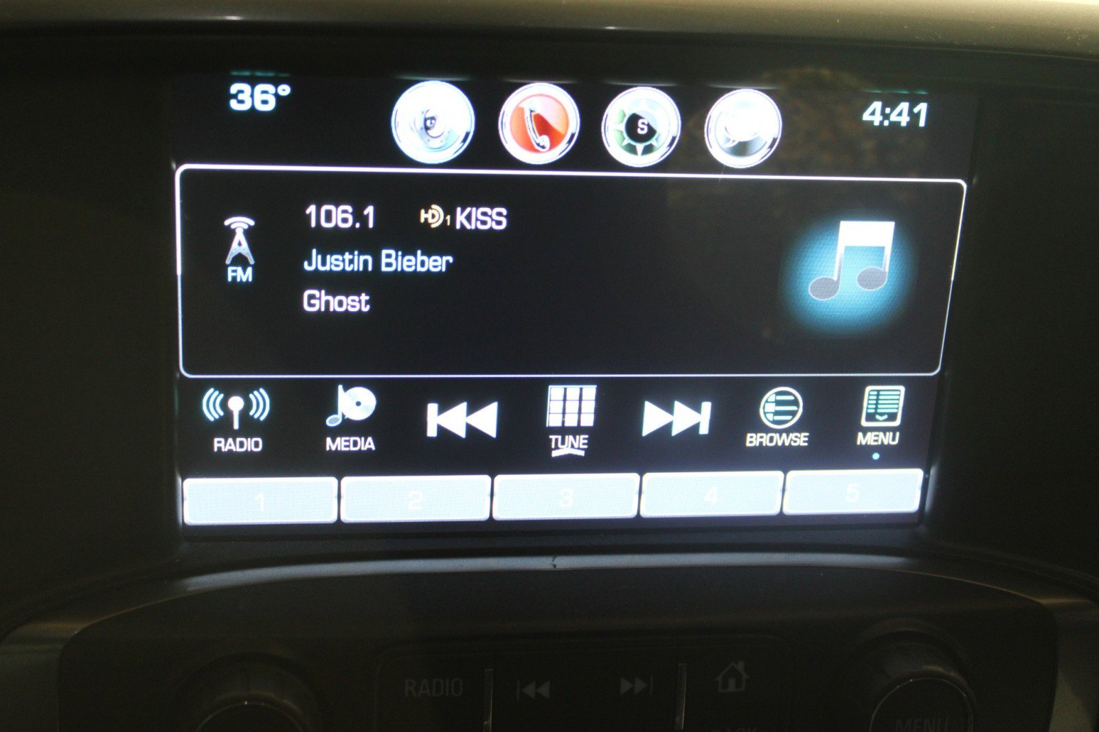 Used 2017 Chevrolet Silverado 1500 LT w/ Texas Edition image 18