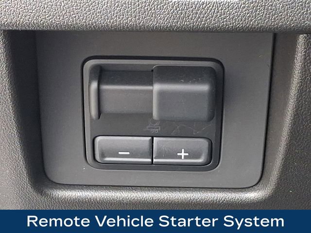 Used 2026 GMC Canyon Denali image 9