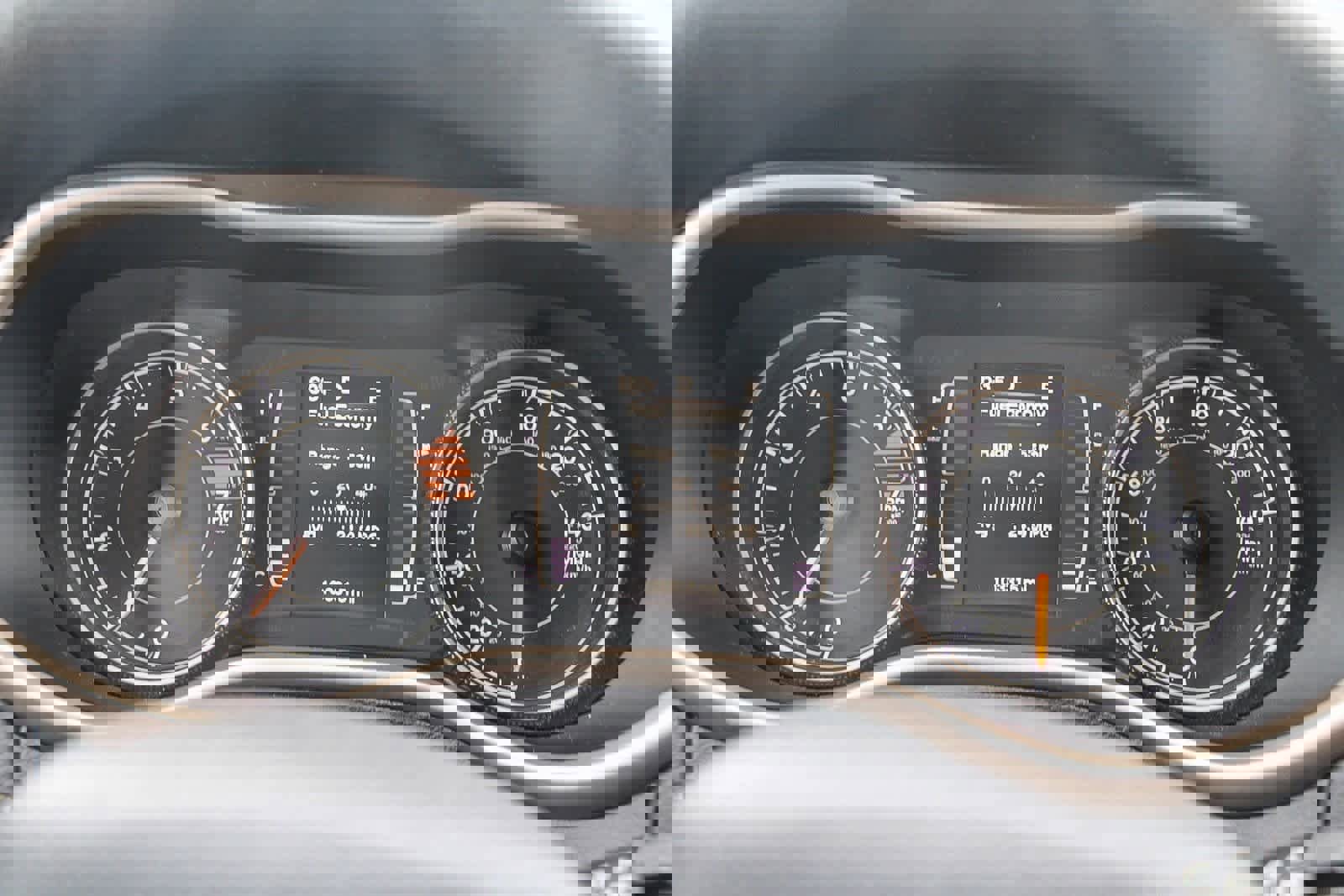 Used 2018 Jeep Cherokee Latitude image 21