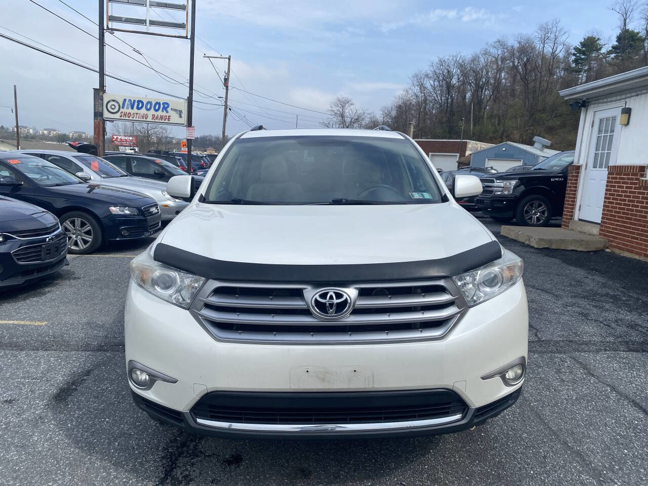 Used 2013 Toyota Highlander Limited image 2