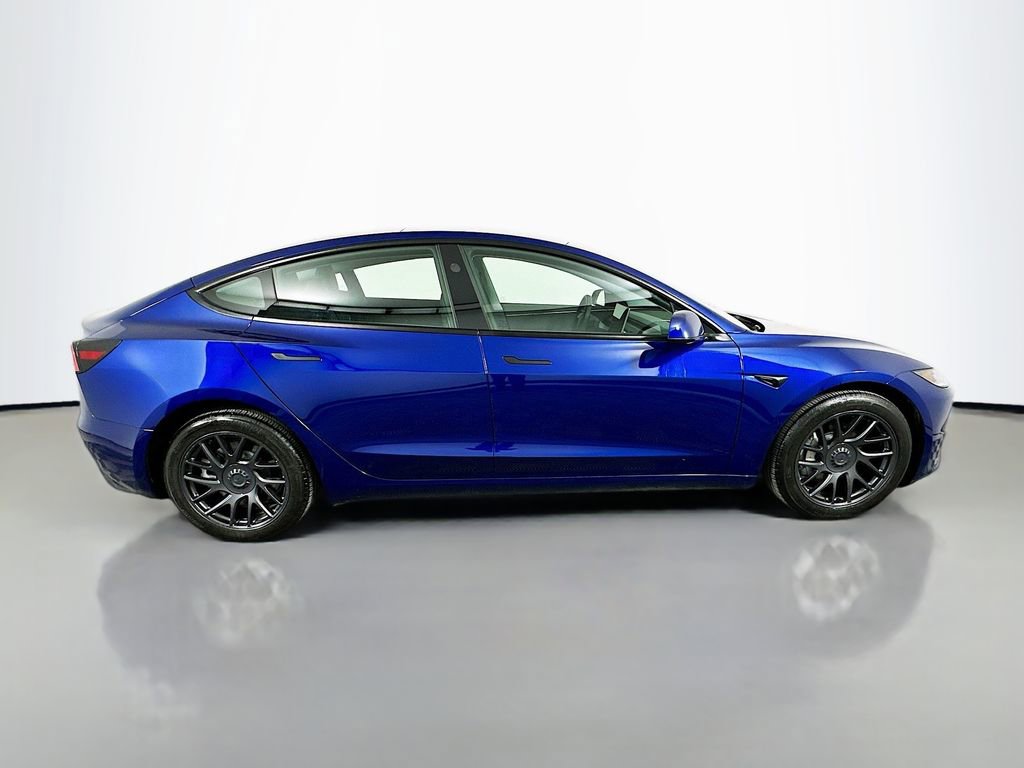 Used 2025 Tesla Model 3 Long Range AWD/4WD image 4