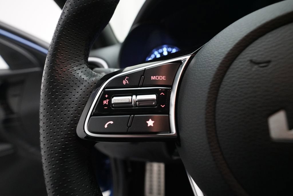 Certified 2024 Kia Forte GT-Line image 17