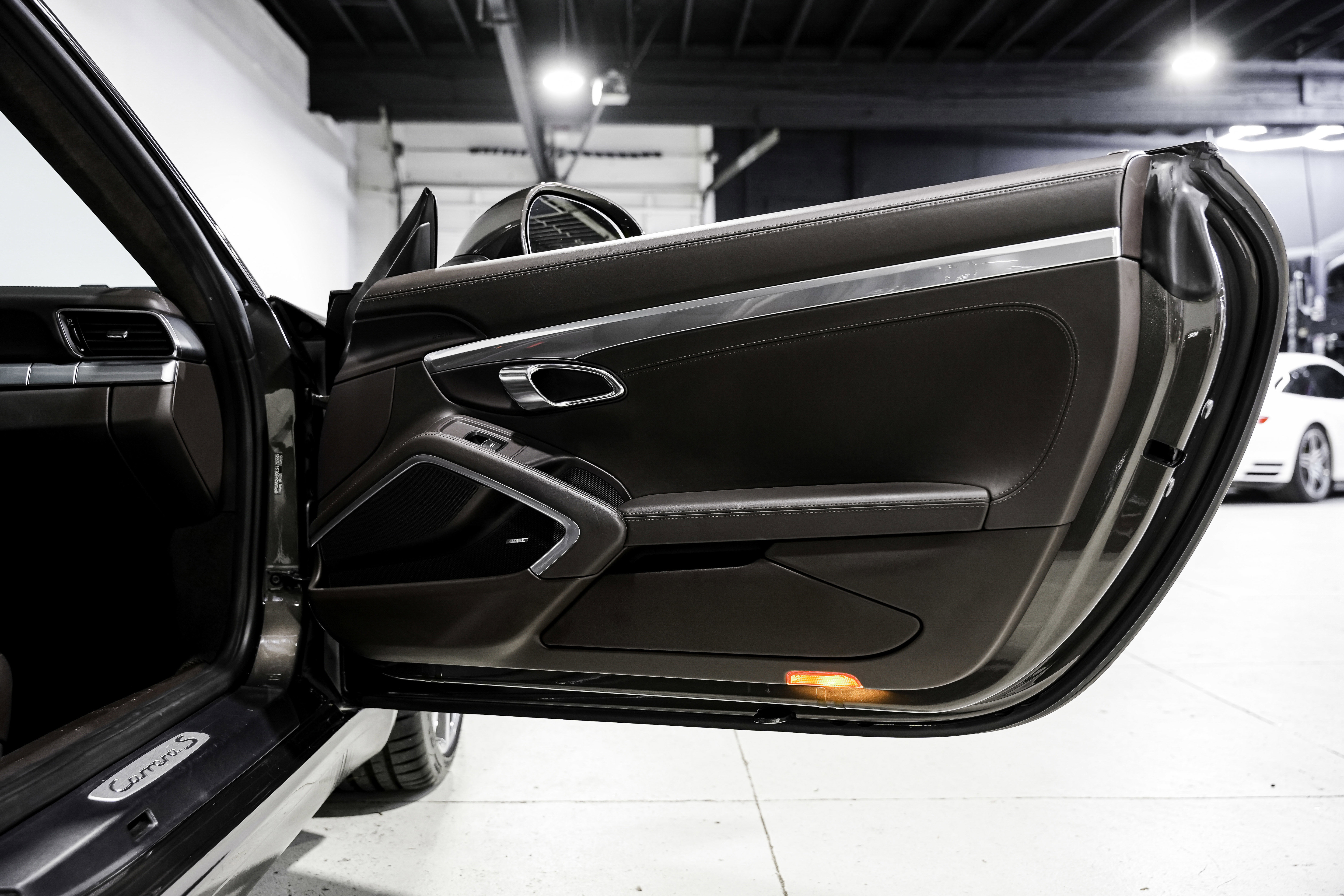 Used 2014 Porsche 911 Carrera S image 26