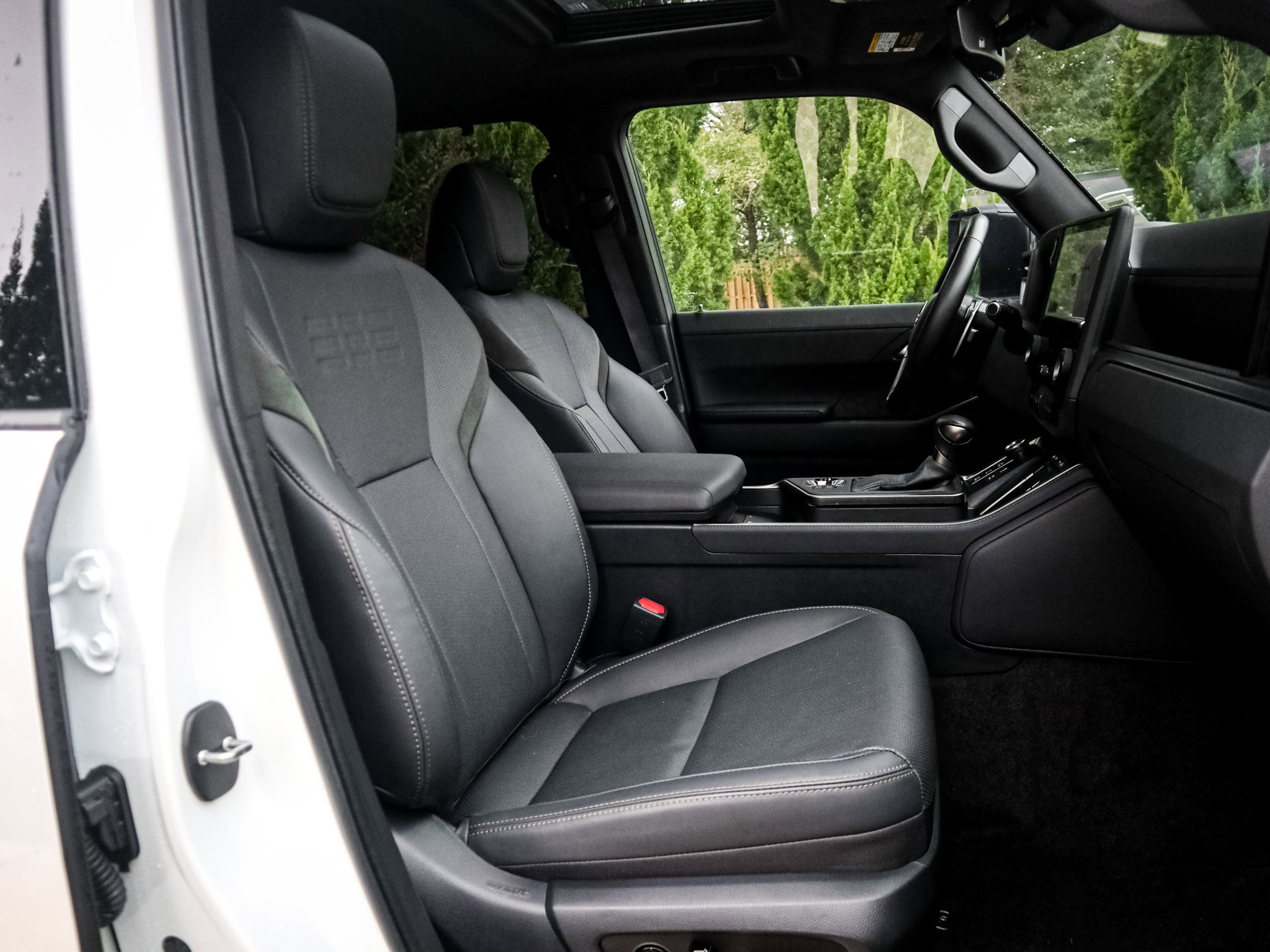 Used 2024 Lexus GX 550 AWD/4WD image 33