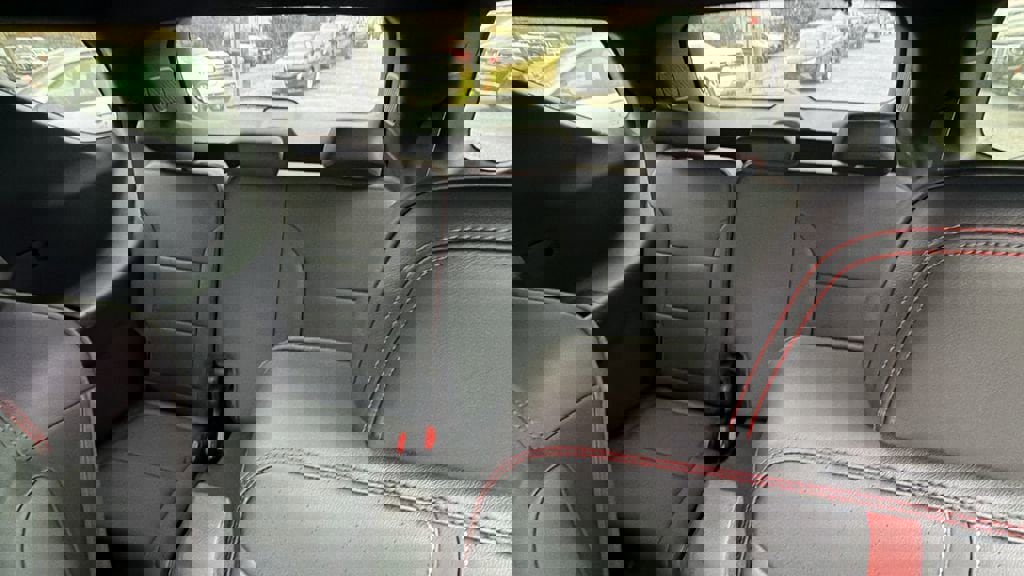 New 2026 Chevrolet Traverse RS image 18