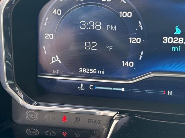 Used 2024 Chevrolet Silverado 2500 LT image 4