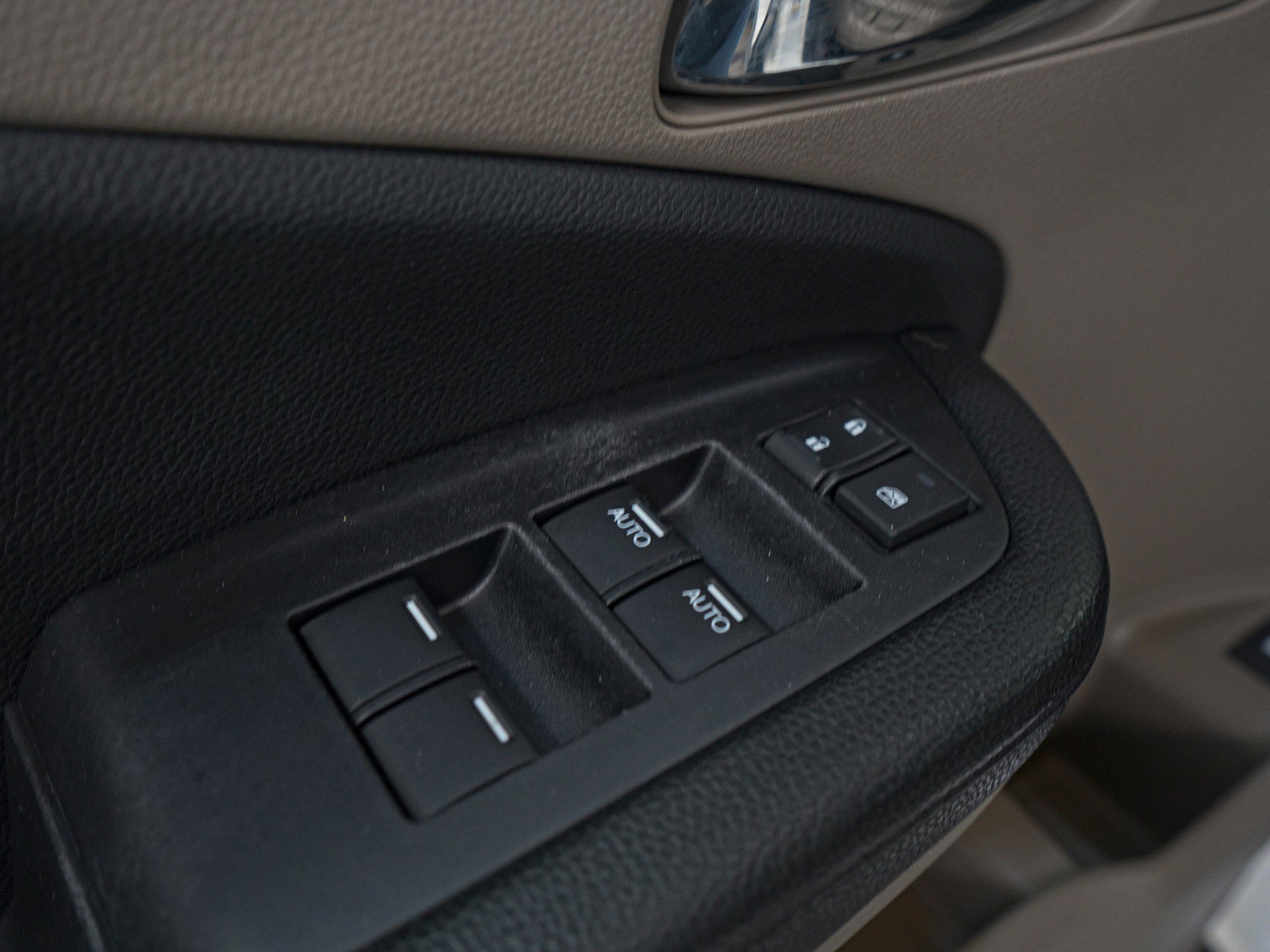 Used 2016 Honda Pilot EX image 21