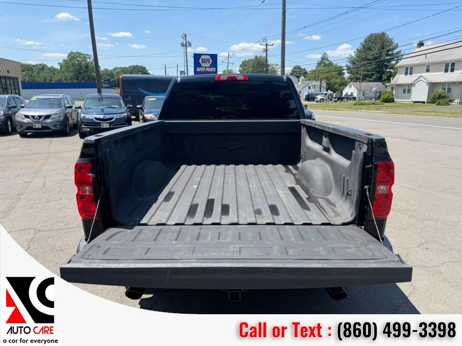 Used 2017 Chevrolet Silverado 1500 LT w/ Midnight Edition AWD/4WD image 12