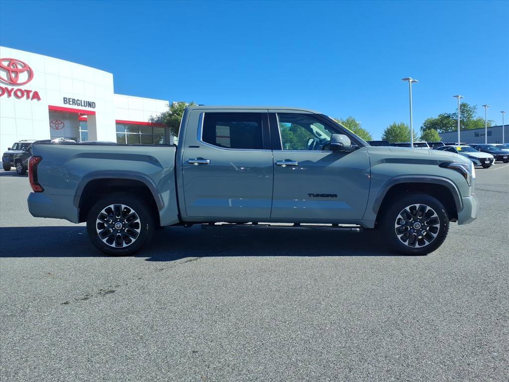 Used 2024 Toyota Tundra Limited AWD/4WD image 3