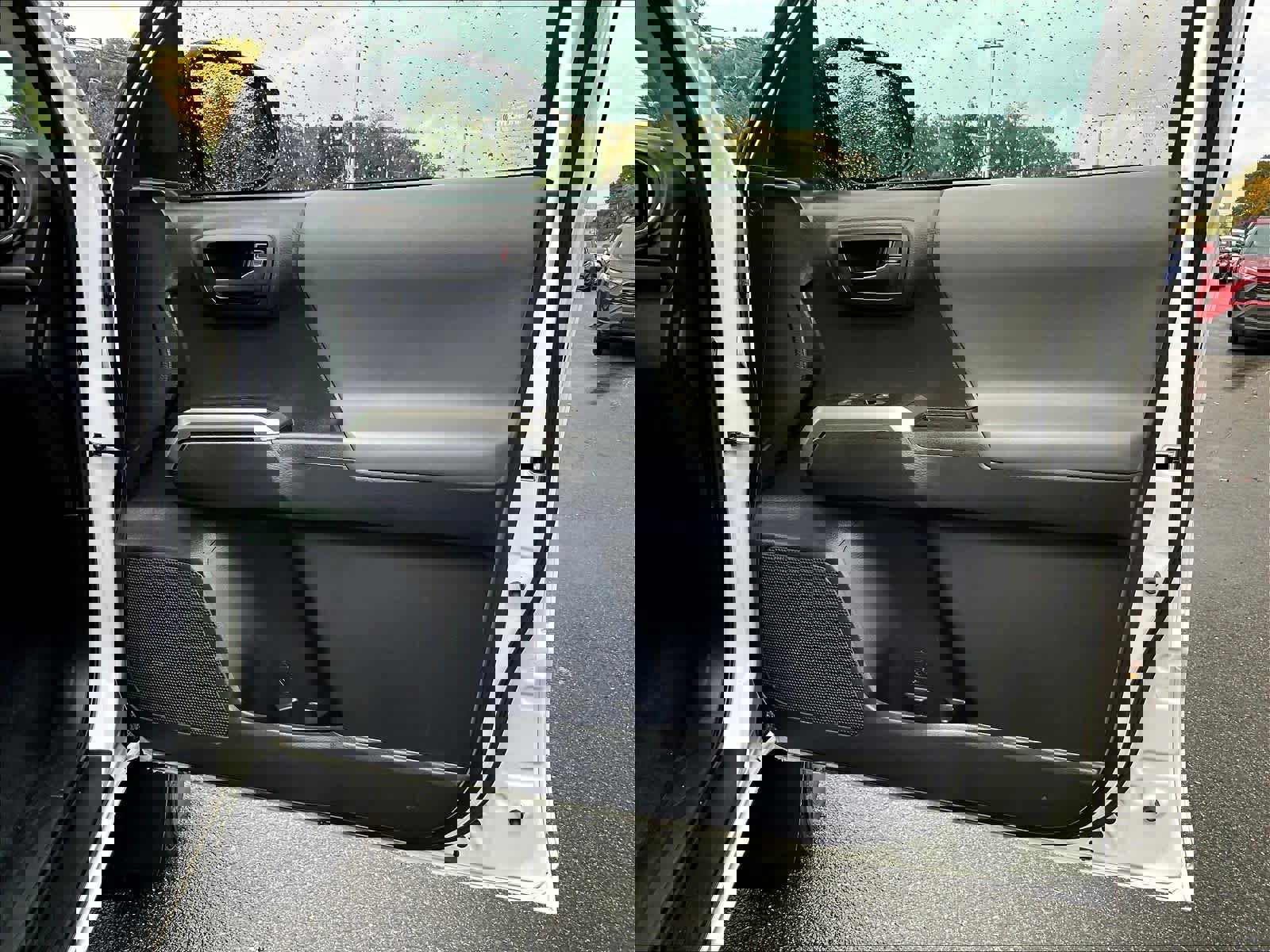 Used 2022 Toyota Tacoma SR5 image 12