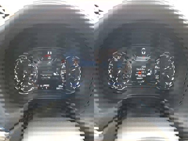 Used 2024 Buick Enclave Avenir w/ Avenir Technology Package image 22