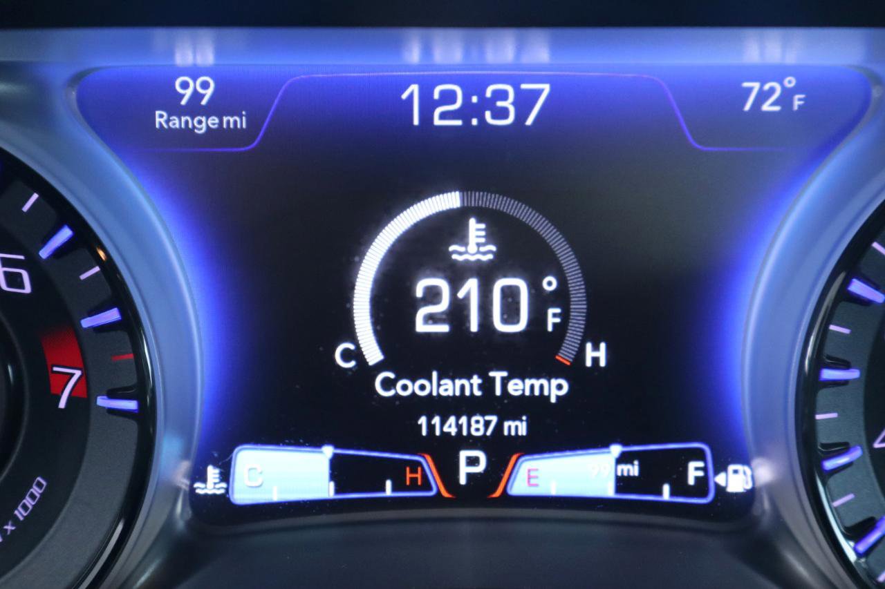 Used 2018 Chrysler 300 S w/ Beats Audio Group RWD image 19