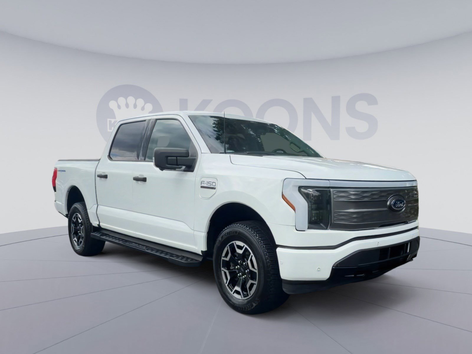 Used 2022 Ford F150 Lightning XLT w/ Tow Technology Package AWD/4WD image 5