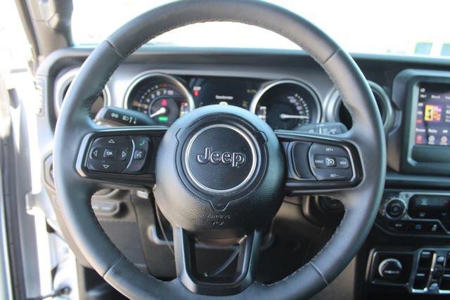 Used 2023 Jeep Wrangler Unlimited AWD/4WD image 20