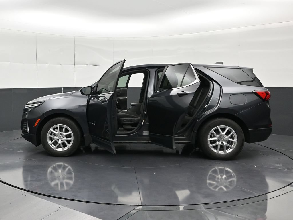 Used 2023 Chevrolet Equinox LT FWD image 36