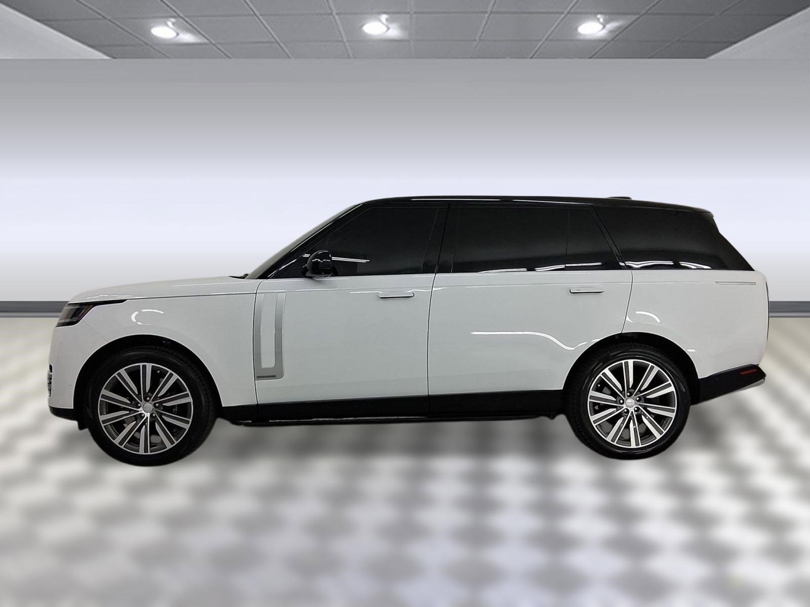 Certified 2023 Land Rover Range Rover Long Wheelbase Autobiography image 2