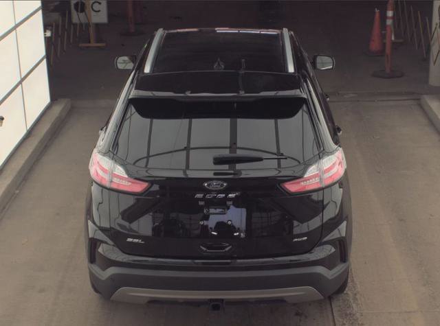 Used 2024 Ford Edge SEL w/ Convenience Package image 8