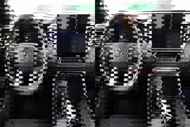 New 2025 Toyota Tundra Platinum image 12