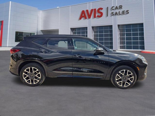 Used 2025 Chevrolet Blazer RS image 5