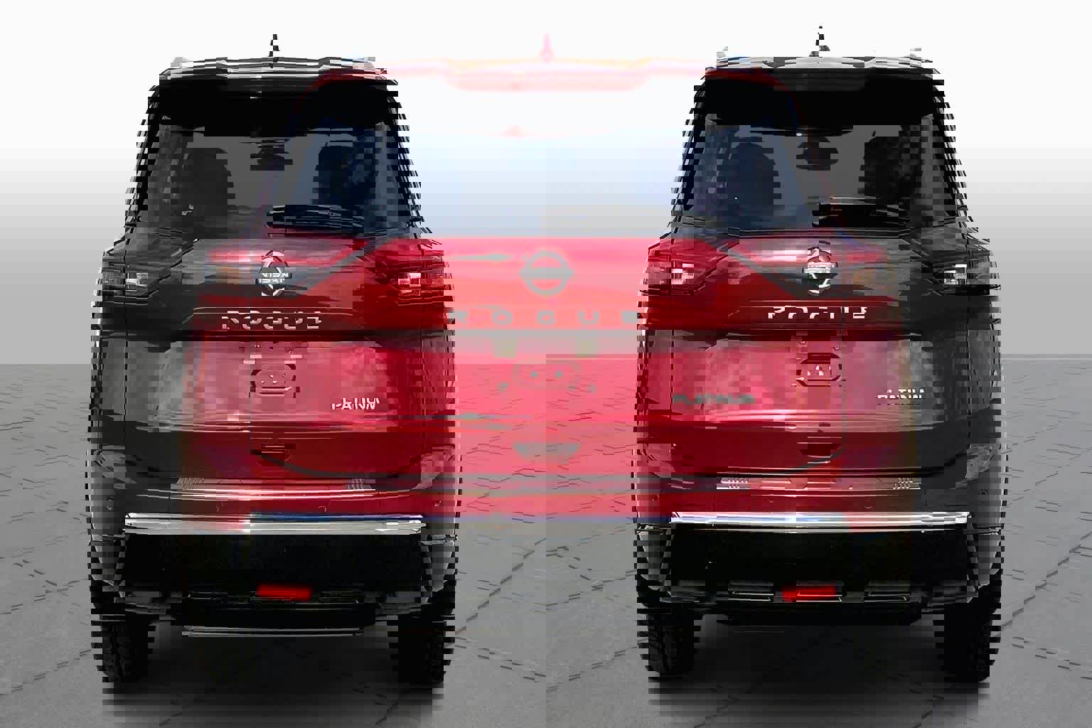 Used 2024 Nissan Rogue Platinum w/ Platinum Premium Package image 4