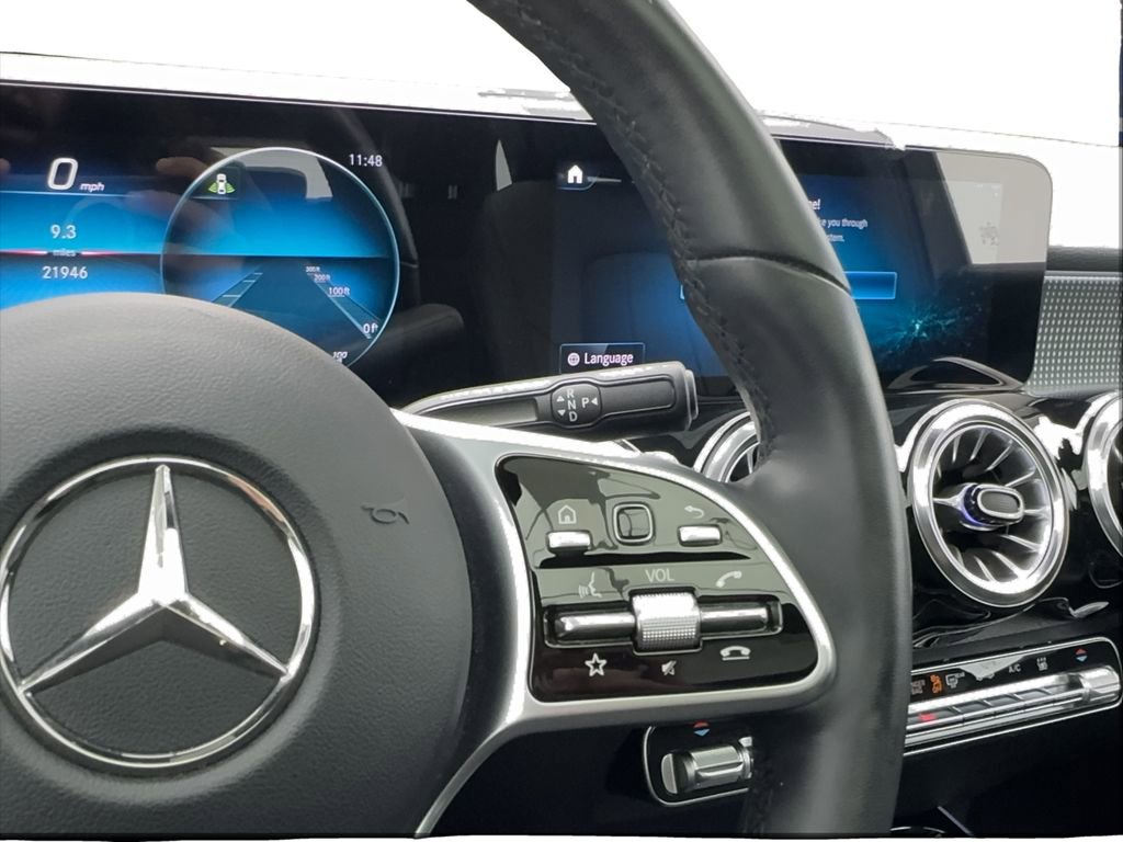 Used 2022 Mercedes-Benz EQB 350 4MATIC image 37