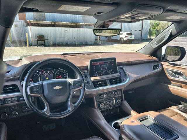 Used 2021 Chevrolet Tahoe High Country w/ Premium Package image 10