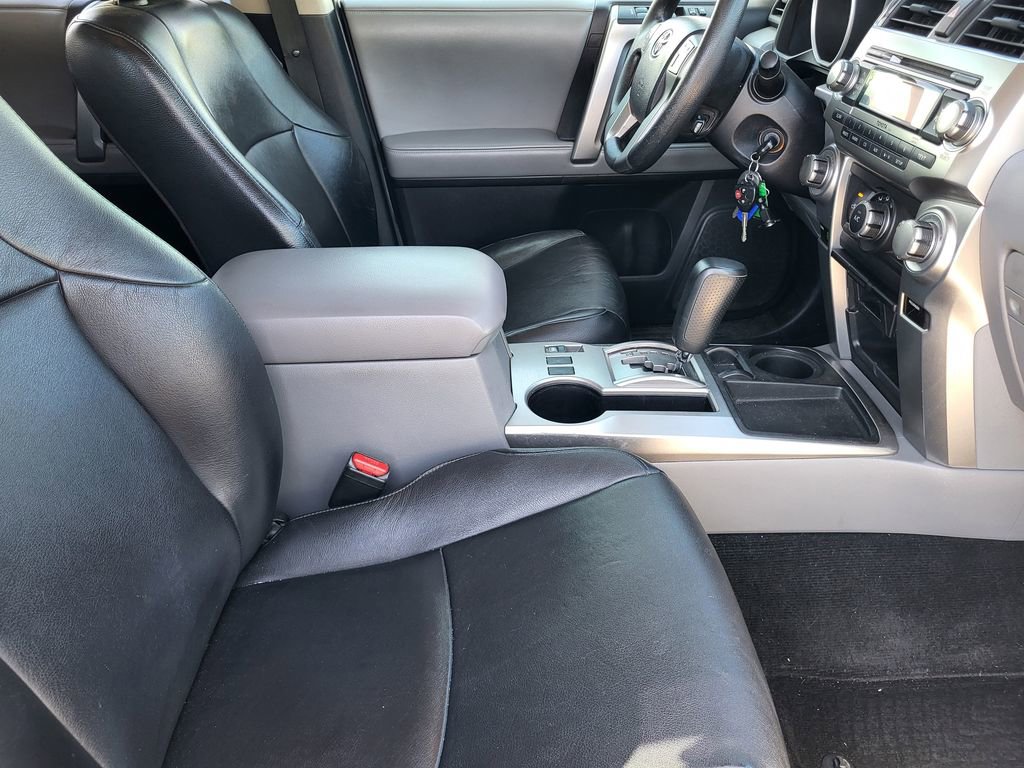 Used 2013 Toyota 4Runner SR5 RWD image 25