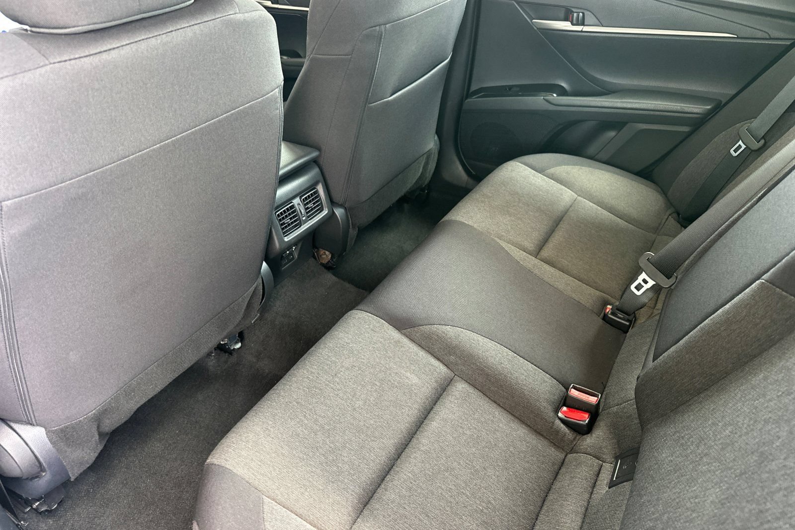 Certified 2025 Toyota Camry LE AWD/4WD image 15