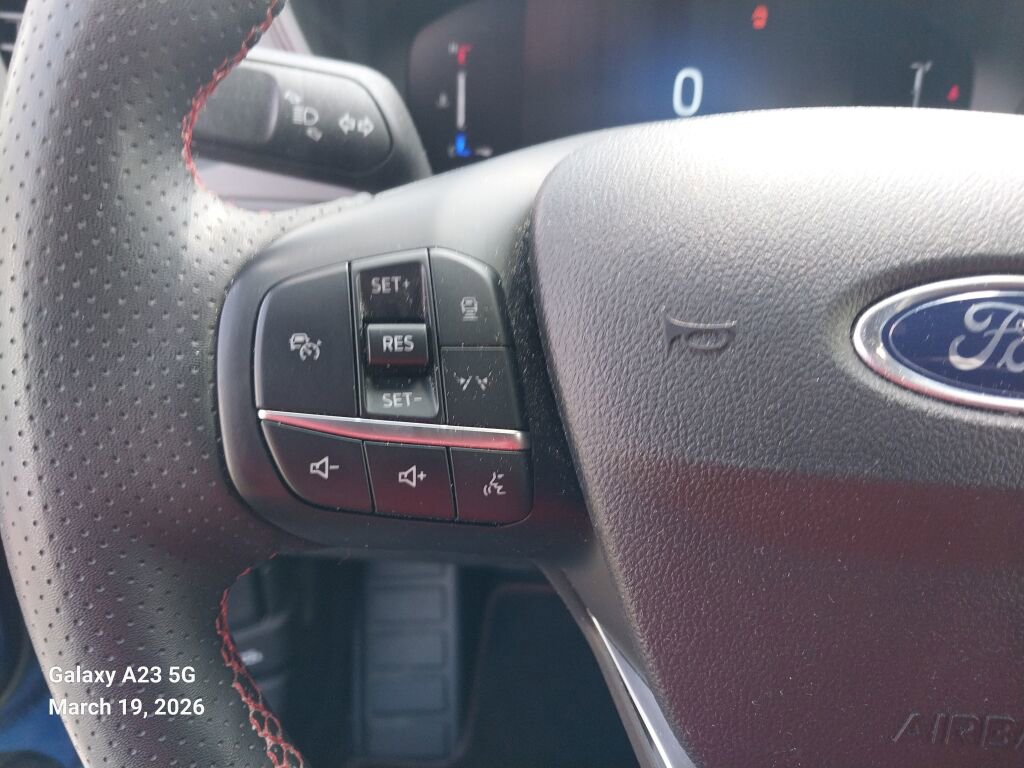 Certified 2023 Ford Escape ST-Line w/ Tech Pack #1 image 9