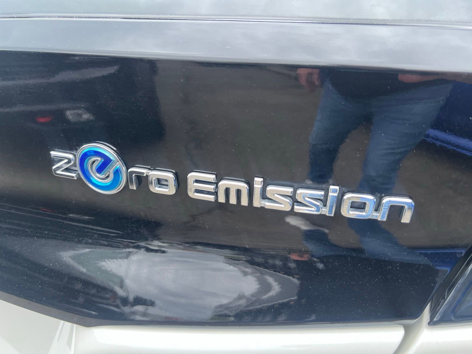 Used 2021 Nissan Leaf SL Plus FWD image 5