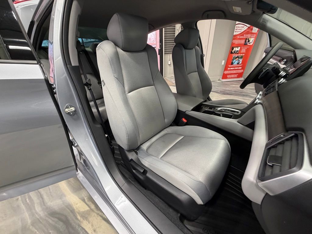 Used 2020 Honda Accord Hybrid image 5