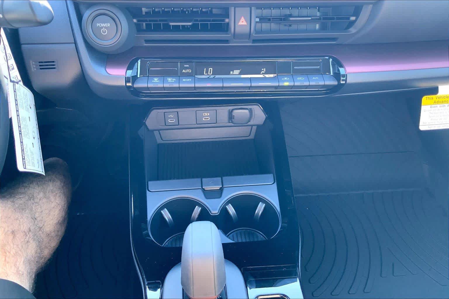 New 2026 Toyota Prius Plug-In Hybrid FWD image 20