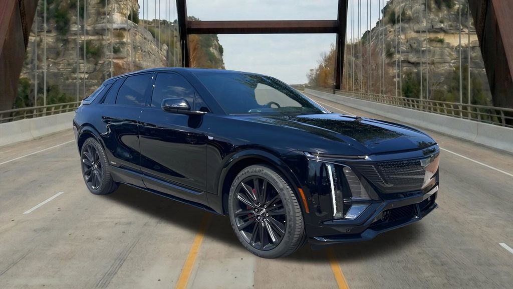New 2026 Cadillac Lyriq V image 1