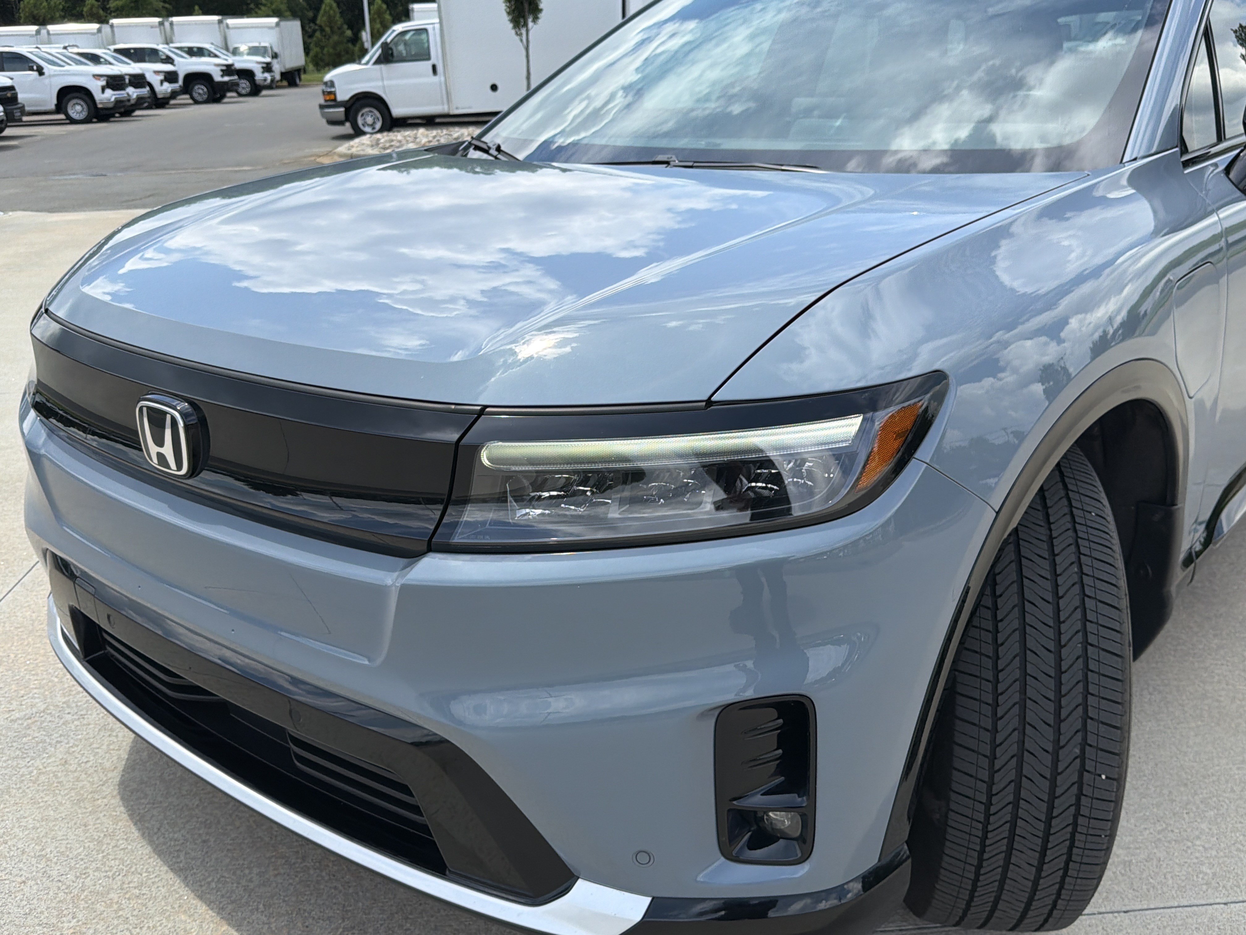 Used 2025 Honda Prologue Touring image 6
